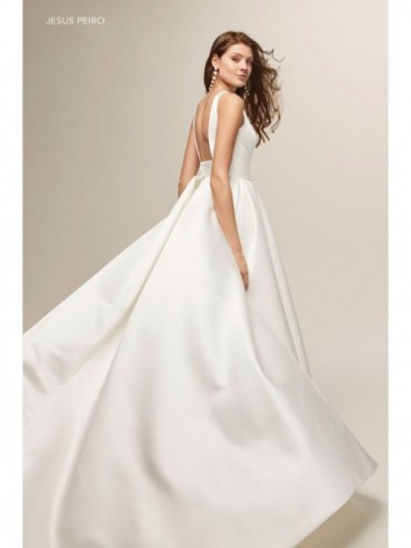 abito da sposa 35 2024 2431 - Jesus Peiro