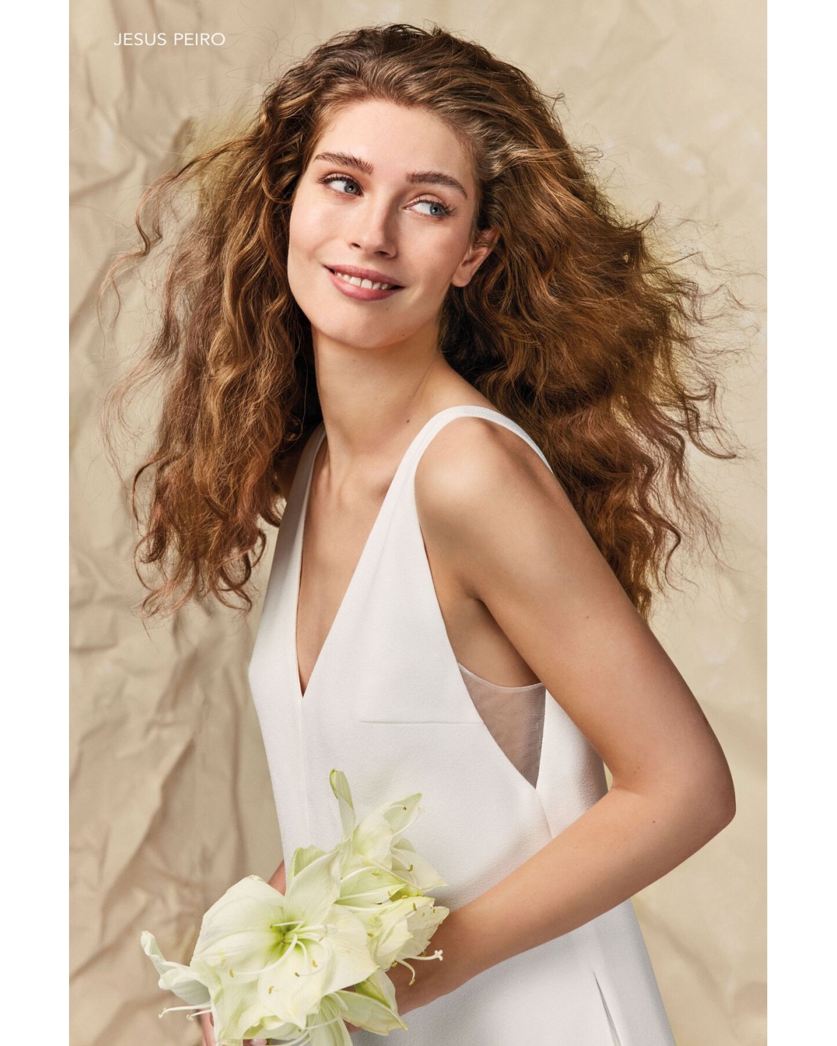 abito da sposa 35 2024 2407 - Jesus Peiro