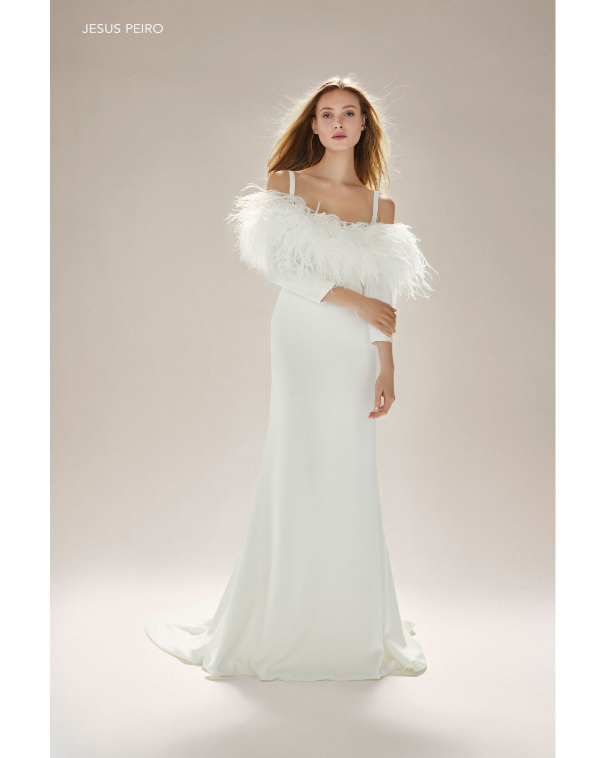 abito da sposa 35 2024 2401 - Jesus Peiro