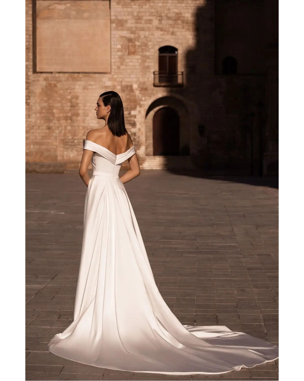 abito da sposa 2024 Alma de Oro Demia - Wona