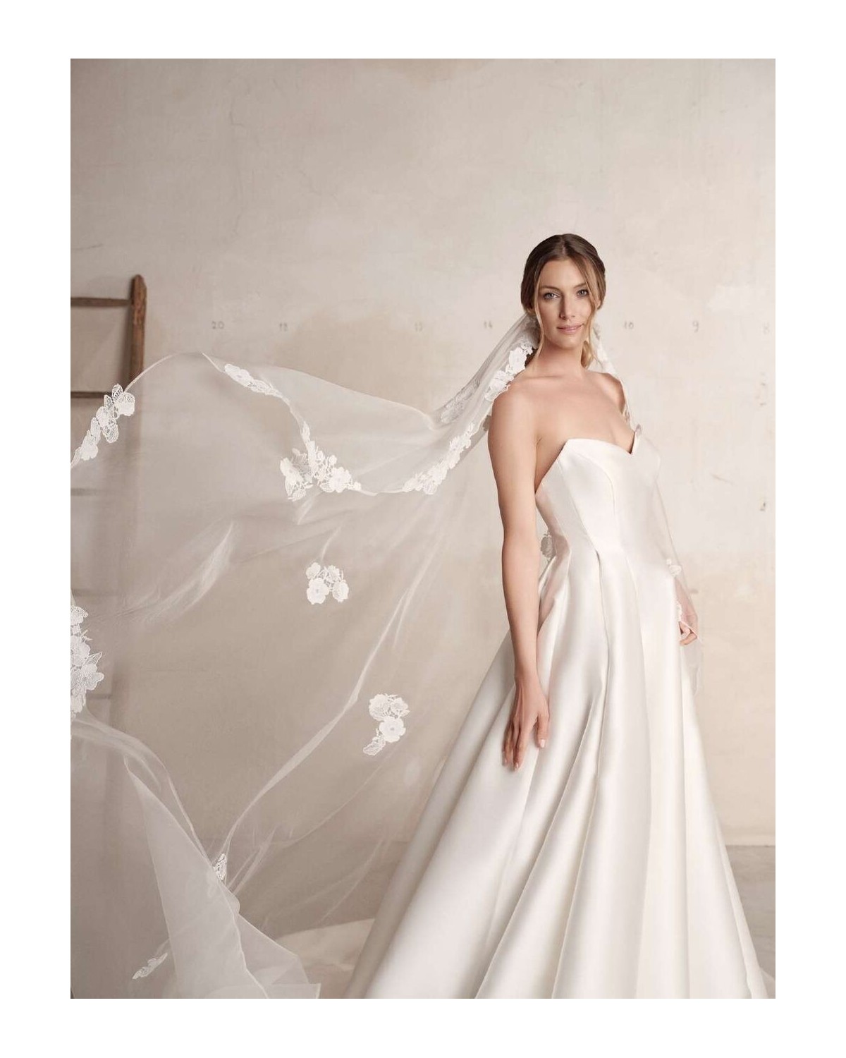 abito da sposa FIORANGELA VELO 2024 - Maria Pia