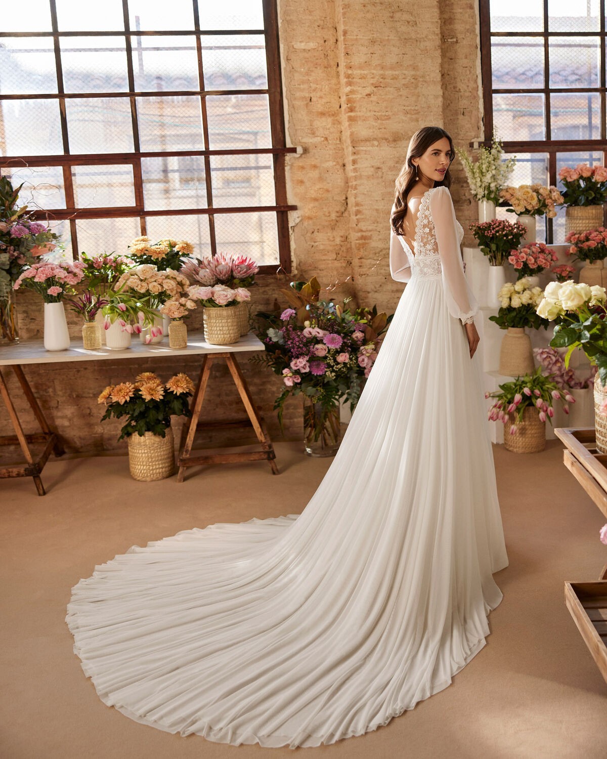 abito da sposa 2025 Xemira 2025 - Rosa Clará Boheme