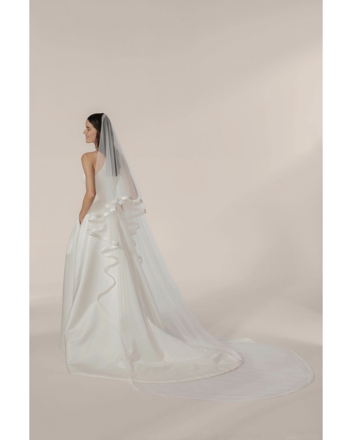 abito da sposa 2647 Perla - Jesus Peiro