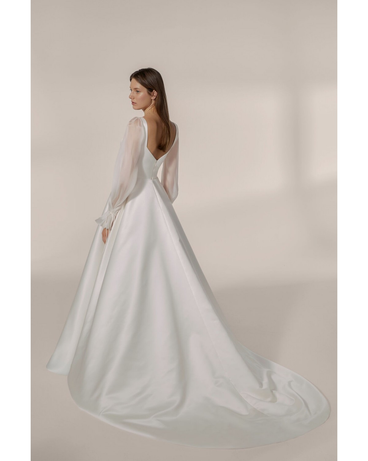 abito da sposa 2640 Perla - Jesus Peiro