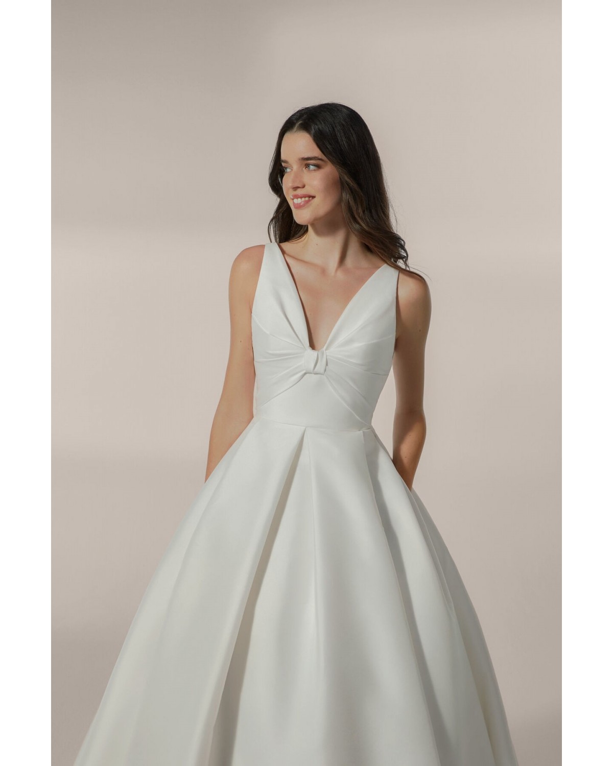 abito da sposa 2635 Perla - Jesus Peiro