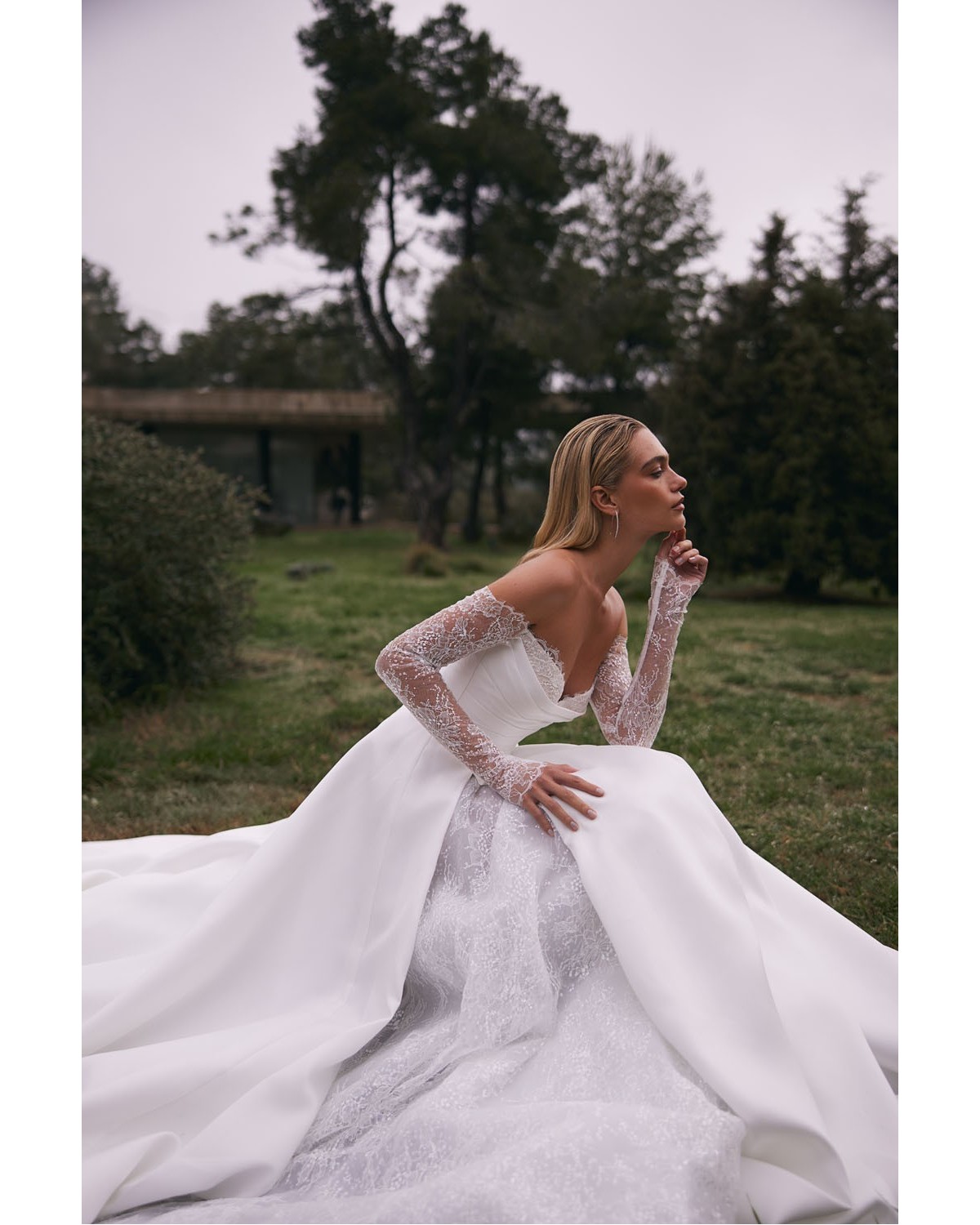 abito da sposa 2026 Aston Less is more V - Eva Lendel