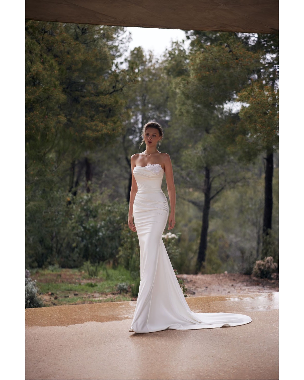 abito da sposa 2026 Capella Less is more V - Eva Lendel