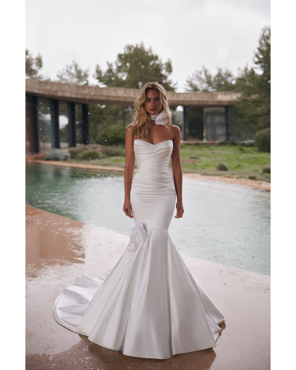 abito da sposa 2026 Laurent Less is more V - Eva Lendel