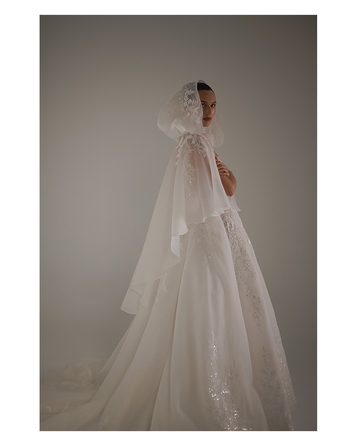 abito da sposa 2026 108 Amara - Berta Bridal