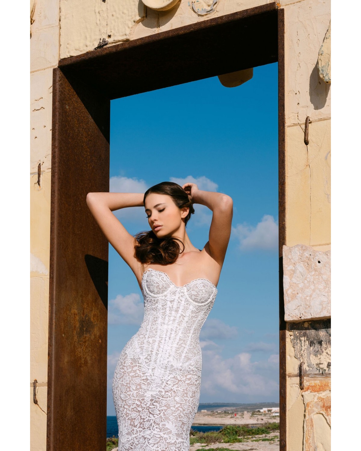abito da sposa 2027 PORTA_D_EUROPA Sacra Terra - Claudio Di Mari
