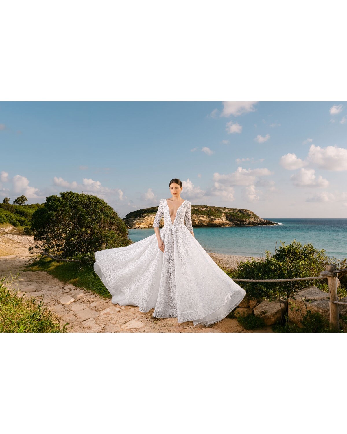 abito da sposa 2027 MODUGNO Sacra Terra - Claudio Di Mari