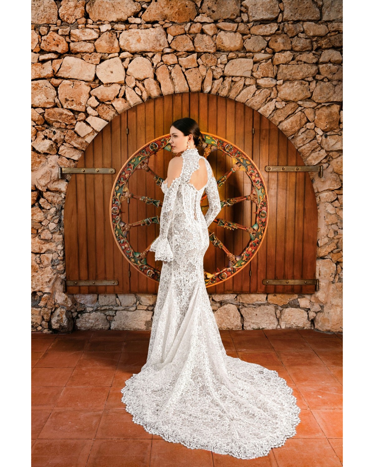 abito da sposa 2027 ARIETA Sacra Terra - Claudio Di Mari