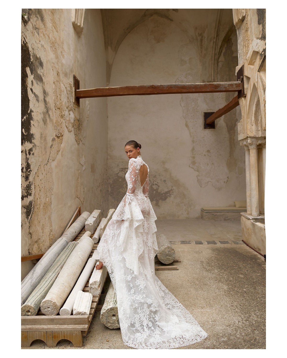 abito da sposa 2027 LIKA SS 2027 - Michela Ferriero