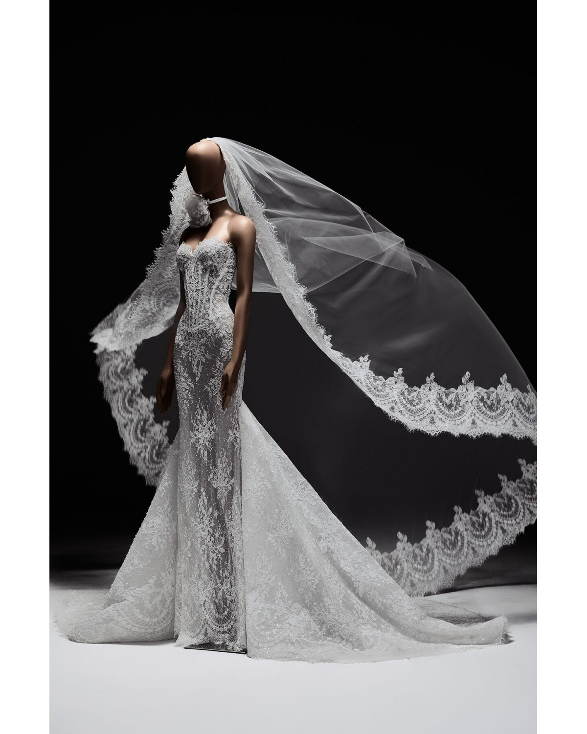 abito da sposa 2027 7 Bridal Spring 2027 - Zuhair Murad
