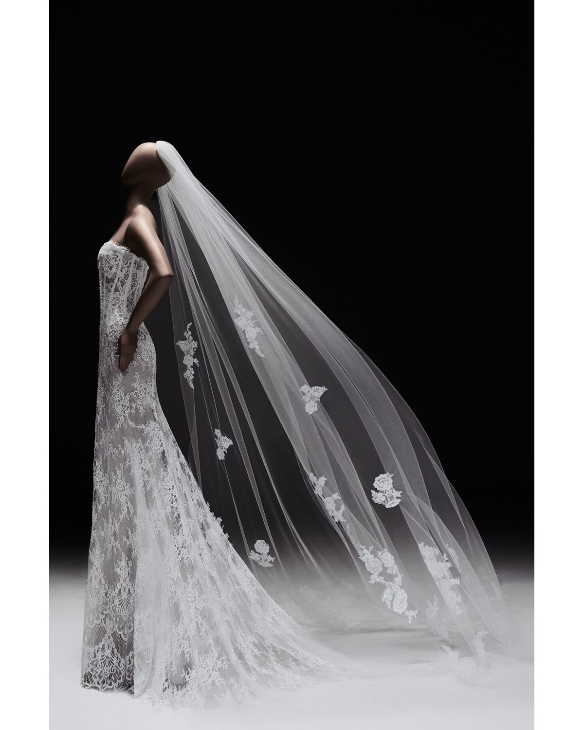 abito da sposa 2027 9 Bridal Spring 2027 - Zuhair Murad