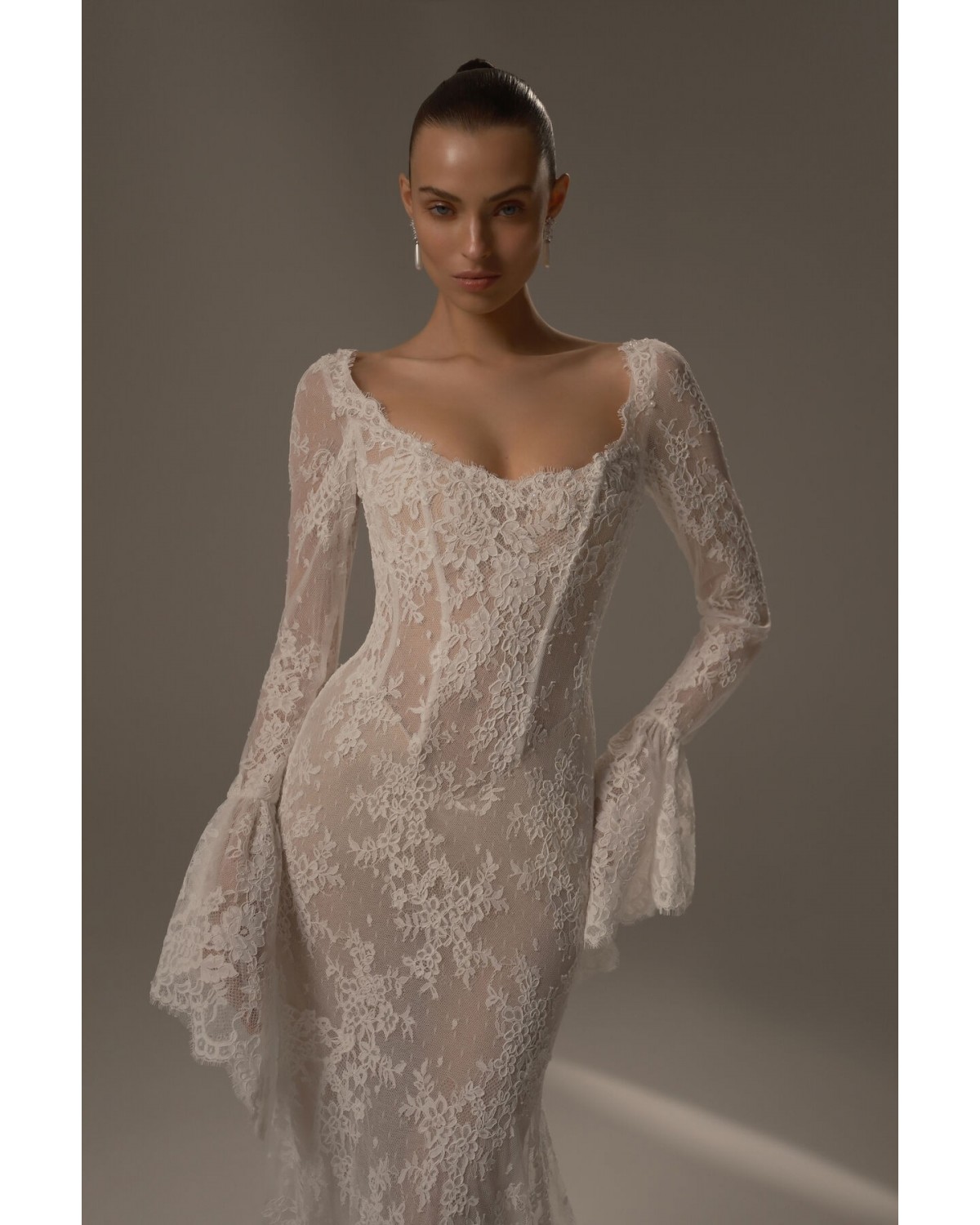 abito da sposa 2027 P11 No.16 - Berta Privée