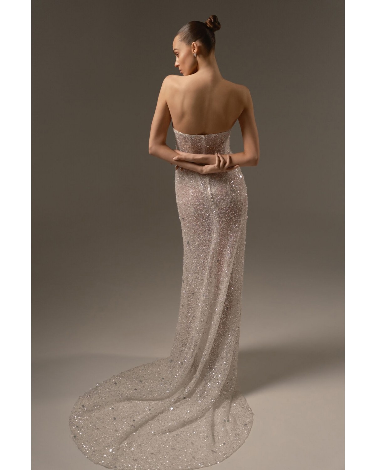 abito da sposa 2027 P09 No.16 - Berta Privée