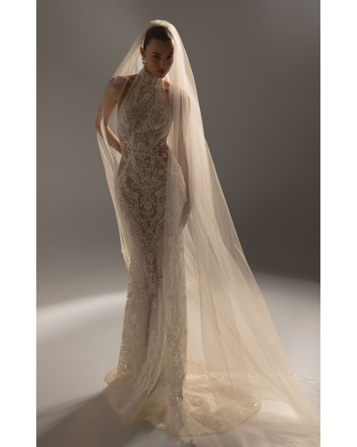 abito da sposa 2027 P04 No.16 - Berta Privée