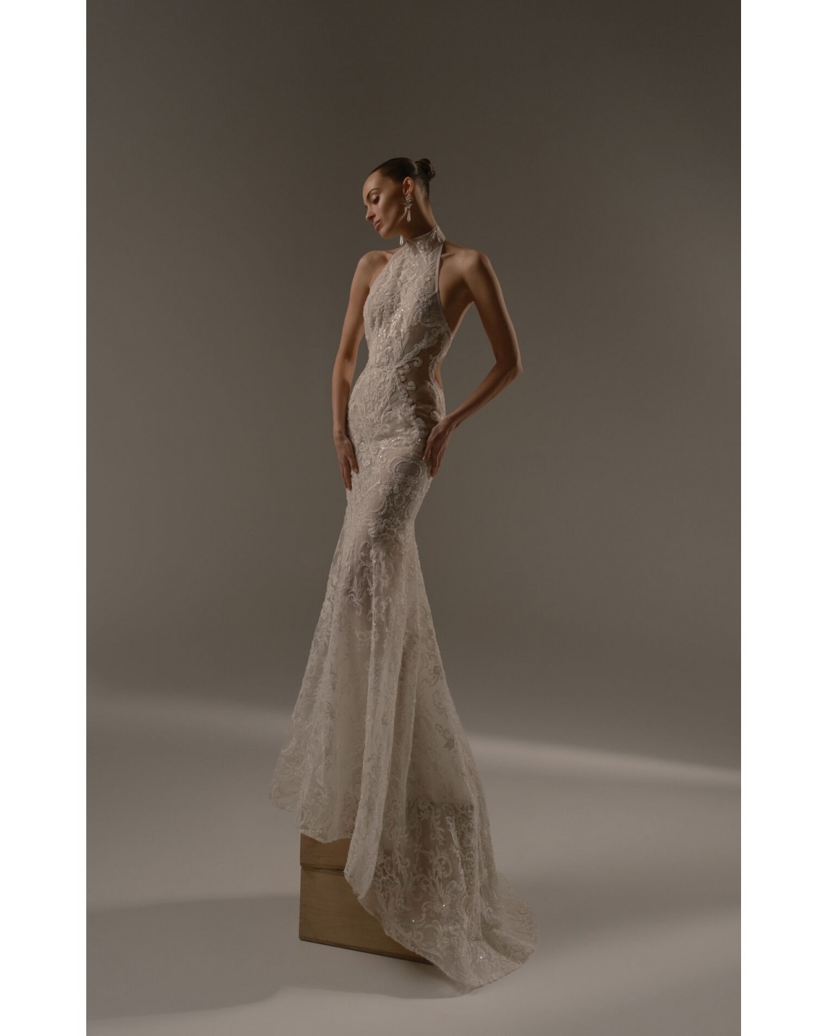abito da sposa 2027 P04 No.16 - Berta Privée