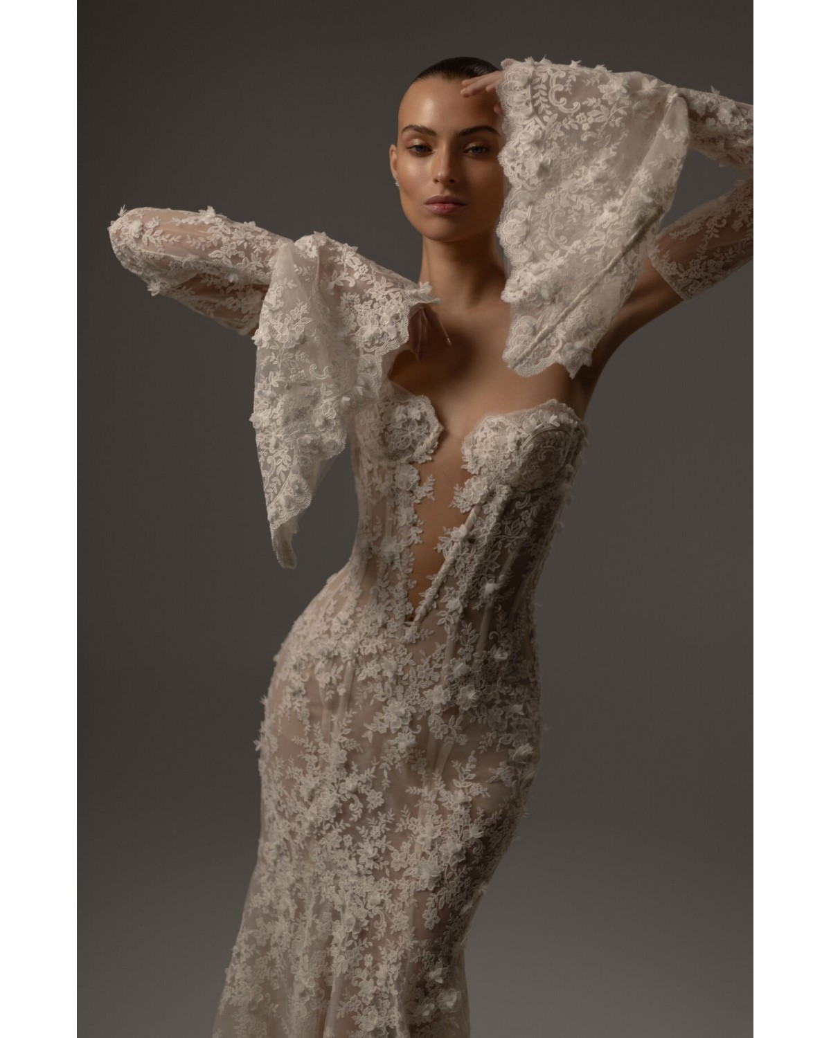 abito da sposa 2027 P02 No.16 - Berta Privée