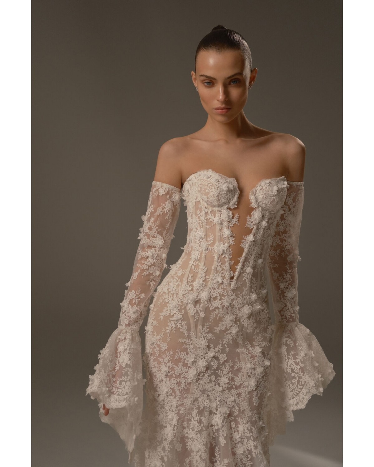 abito da sposa 2027 P02 No.16 - Berta Privée