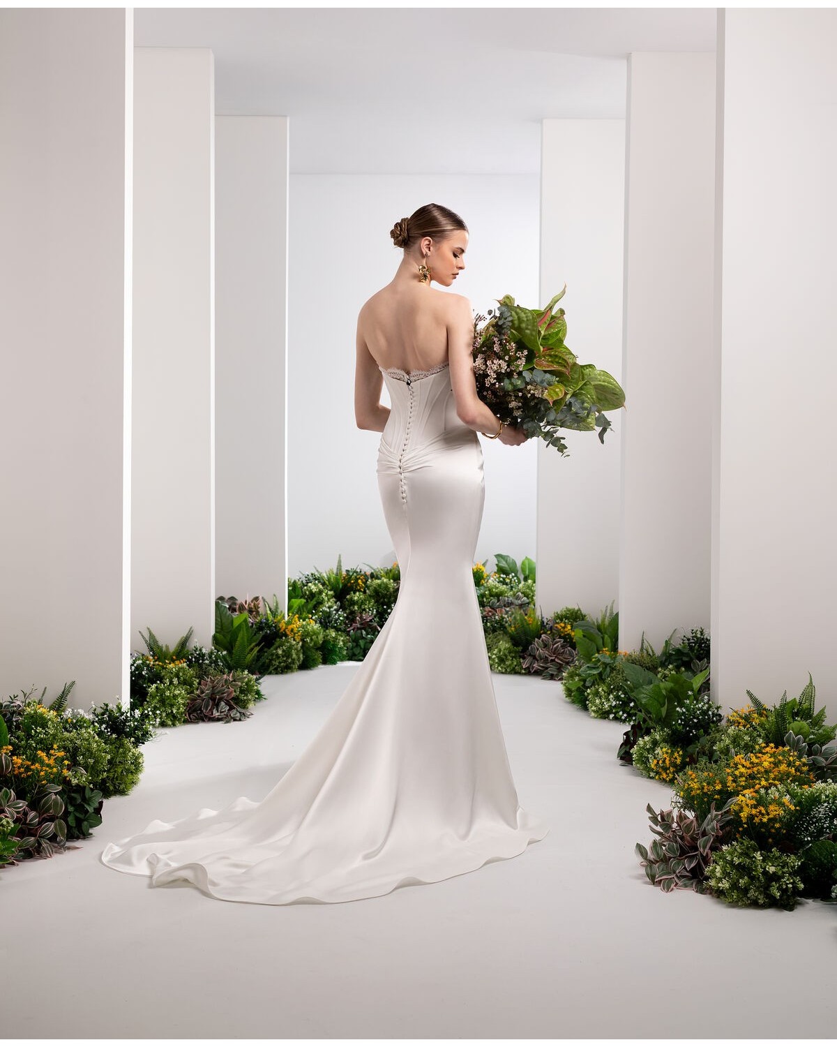 abito da sposa 2027 E0949 Lumina - Valentini Couture