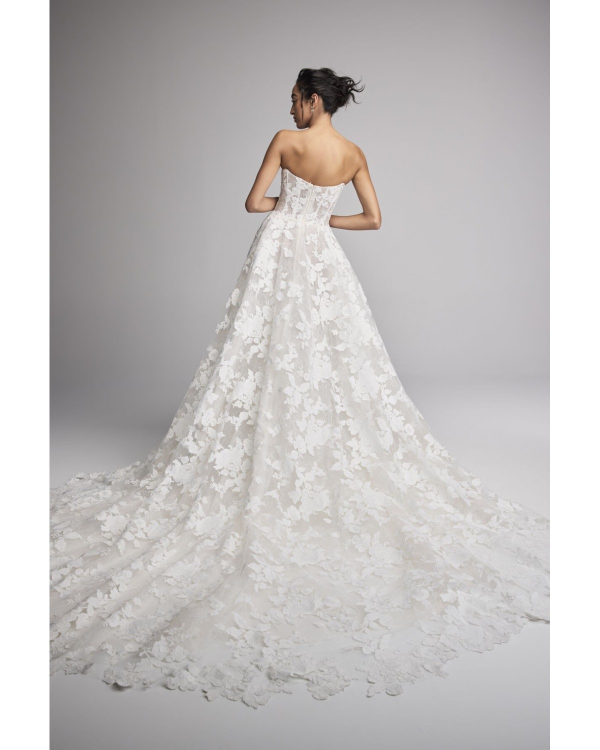 abito da sposa 2027 rosee Spring 2027 Couture Collection - Ines Di Santo