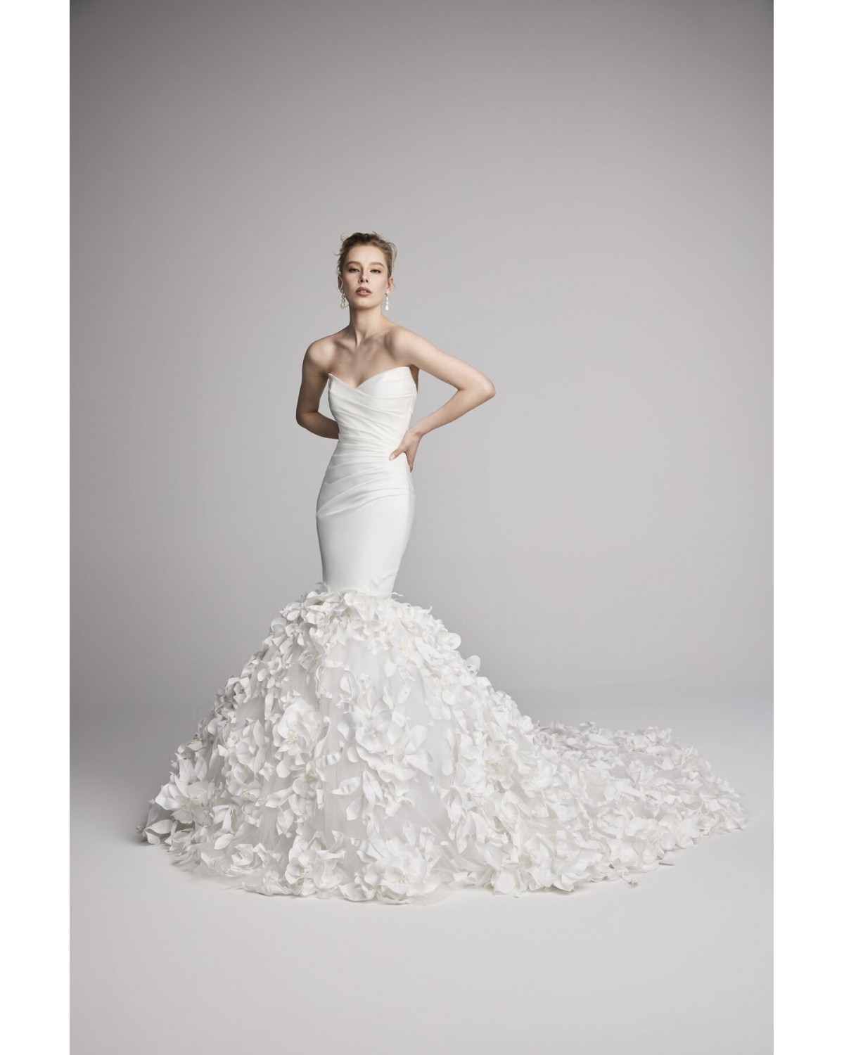 abito da sposa 2027 profuse Spring 2027 Couture Collection - Ines Di Santo