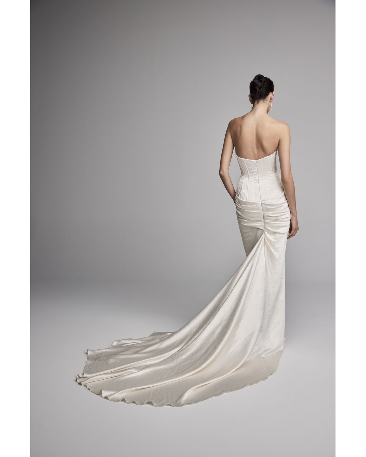 abito da sposa 2027 horizon Spring 2027 Couture Collection - Ines Di Santo