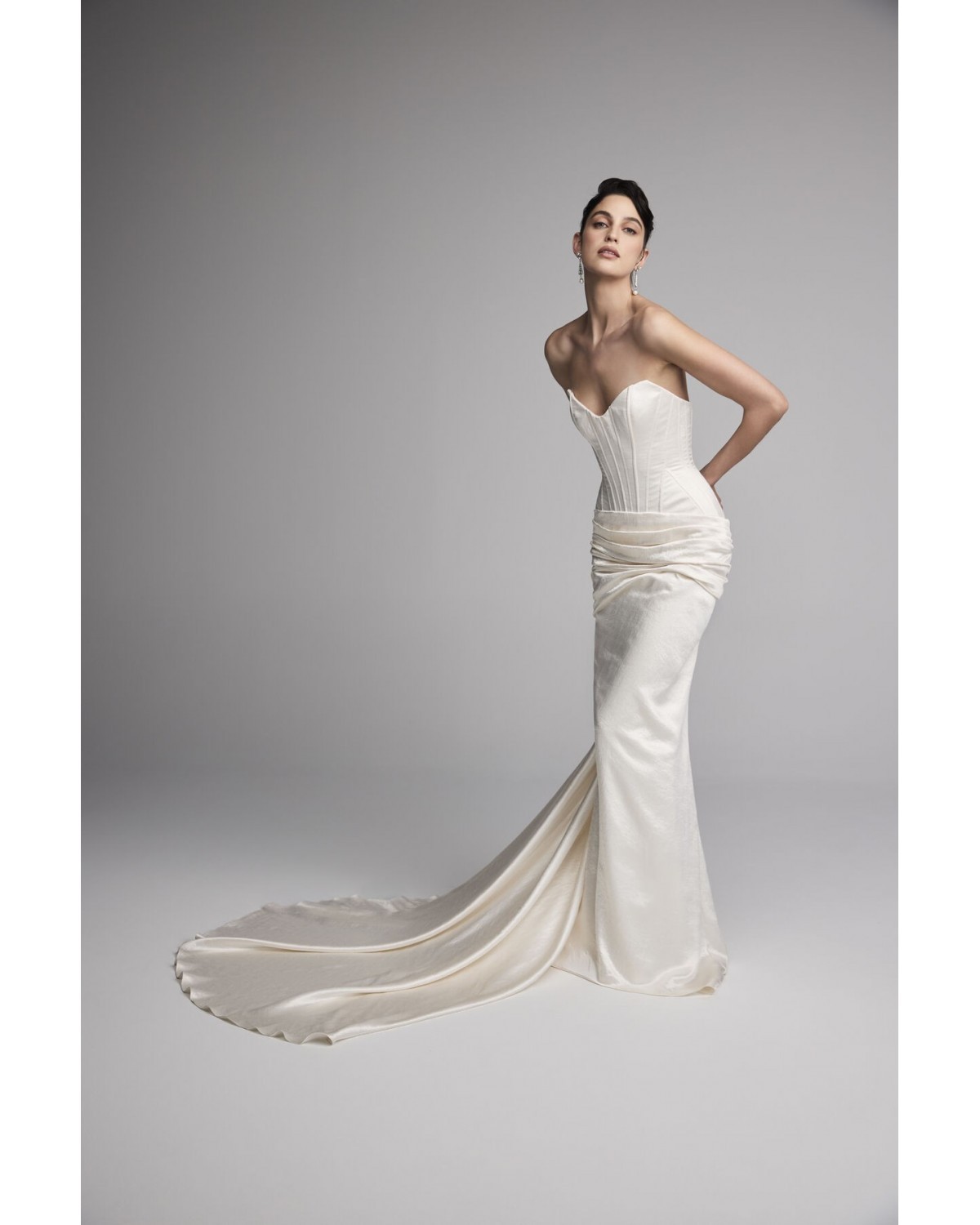 abito da sposa 2027 horizon Spring 2027 Couture Collection - Ines Di Santo
