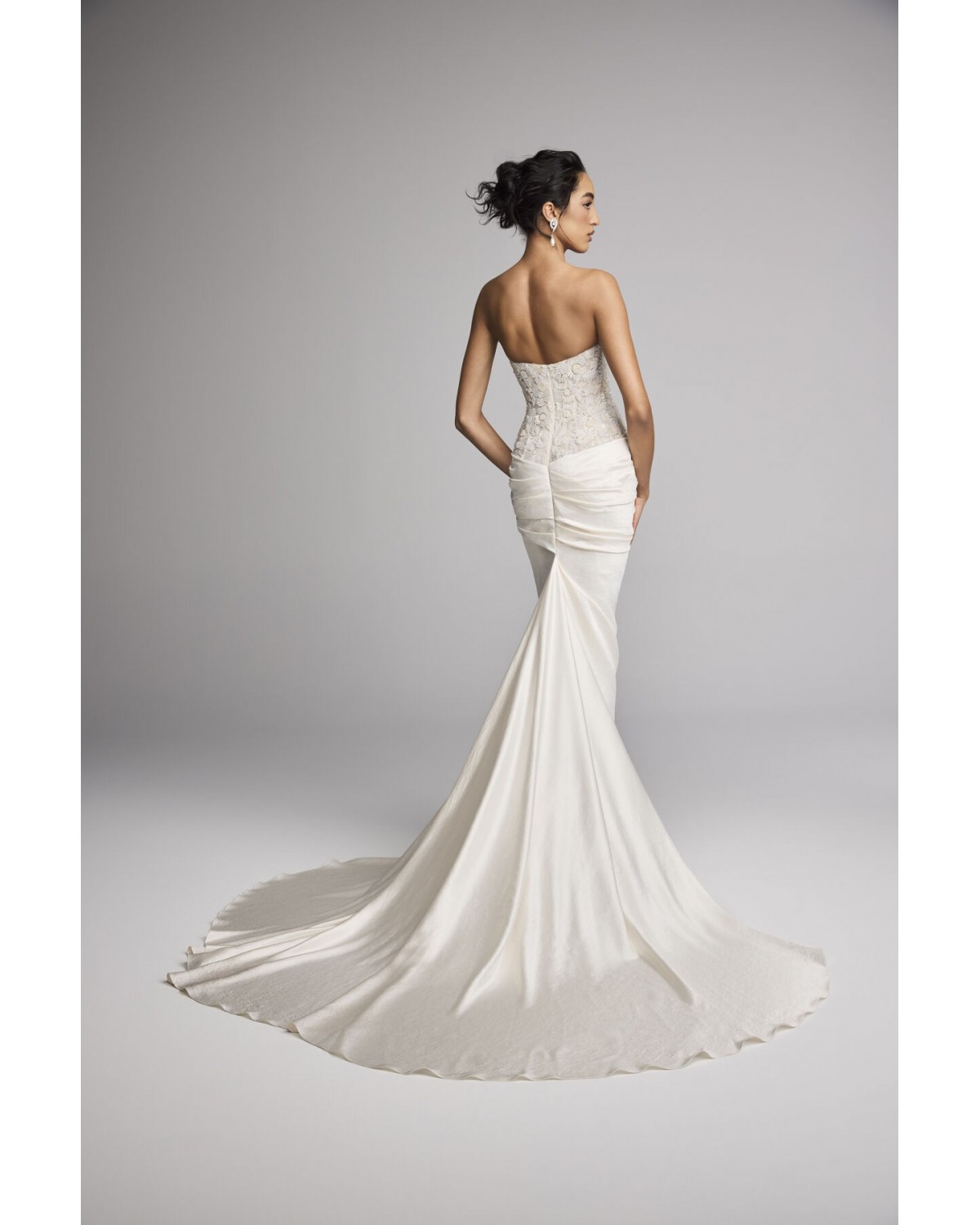 abito da sposa 2027 helea Spring 2027 Couture Collection - Ines Di Santo