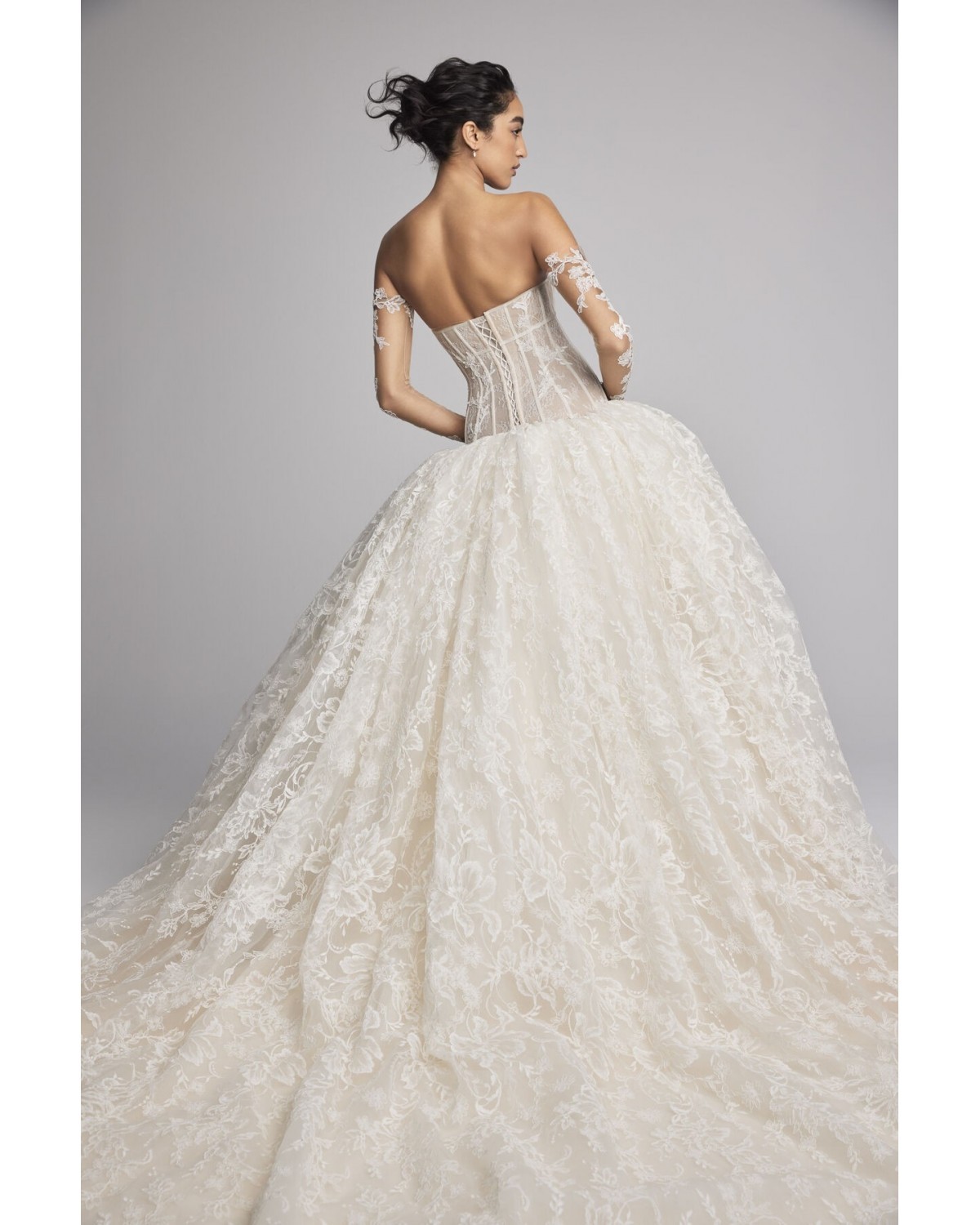 abito da sposa 2027 glimmering lillies Spring 2027 Couture Collection - Ines Di Santo