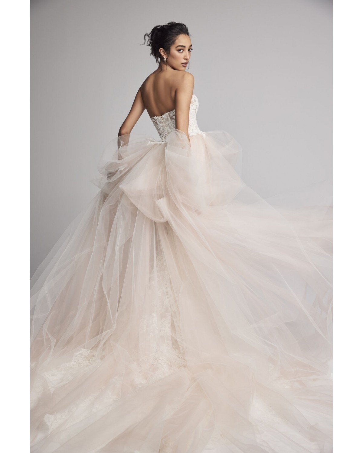 abito da sposa 2027 fleurine Spring 2027 Couture Collection - Ines Di Santo