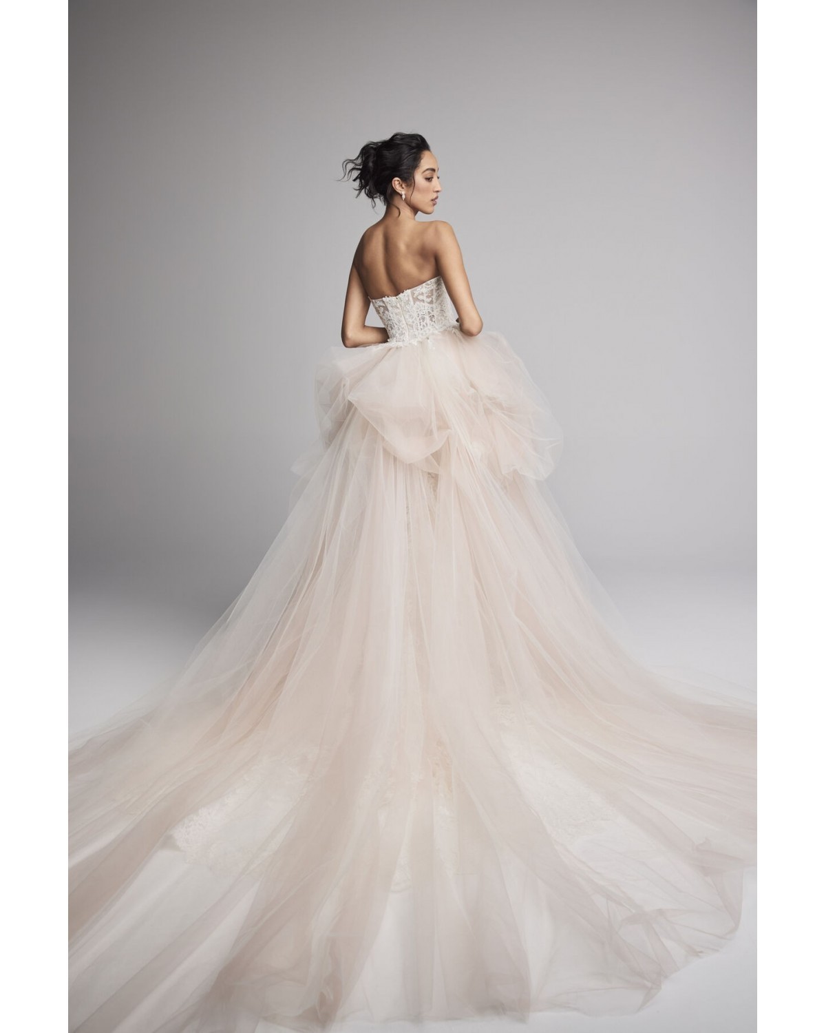 abito da sposa 2027 fleurine Spring 2027 Couture Collection - Ines Di Santo