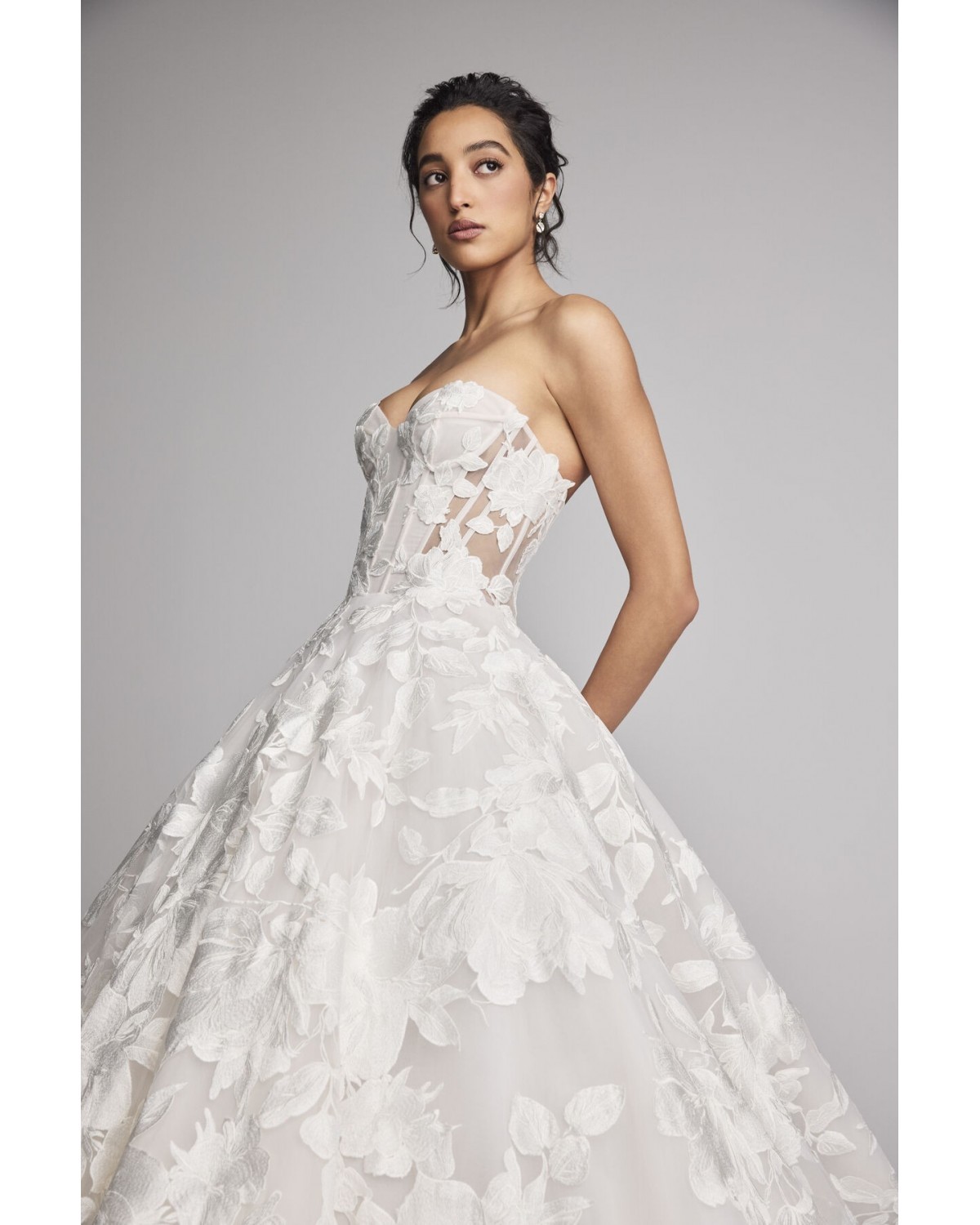 abito da sposa 2027 clair de lune Spring 2027 Couture Collection - Ines Di Santo