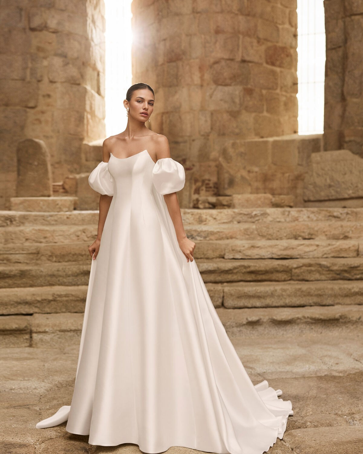 abito da sposa 2027 POMELO-2N50 2027 - Adriana Alier - Aire Barcelona