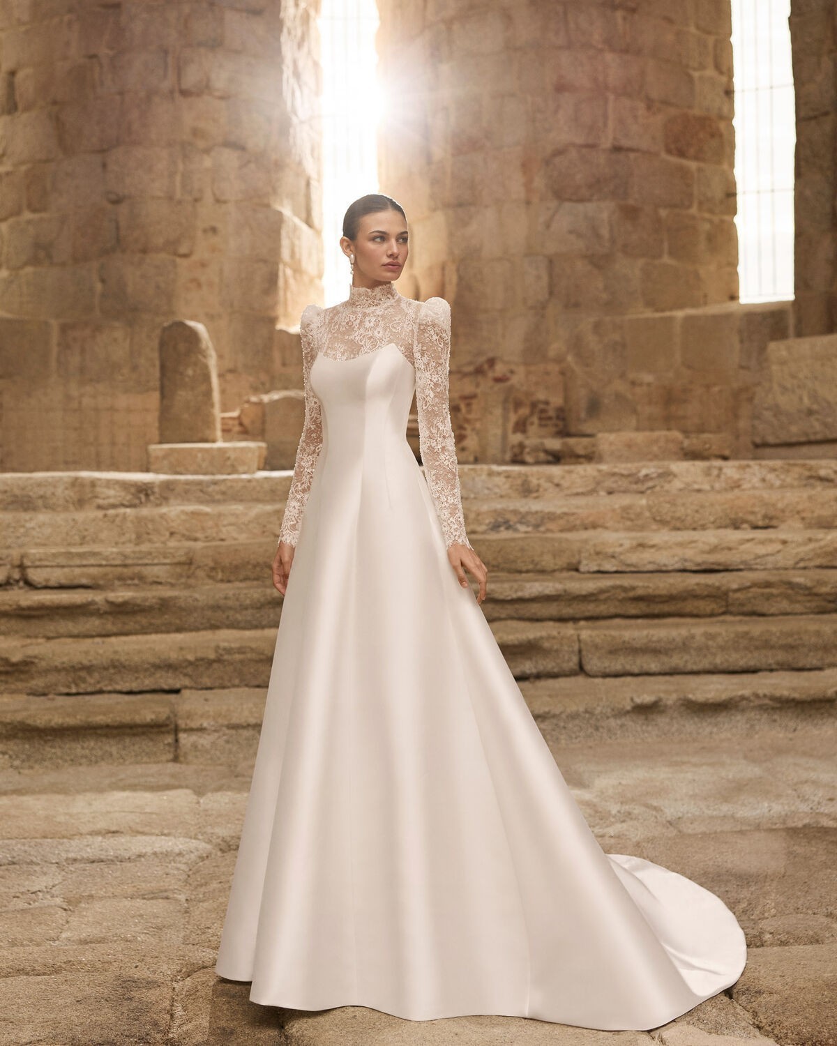 abito da sposa 2027 POMELO-2N50 2027 - Adriana Alier - Aire Barcelona