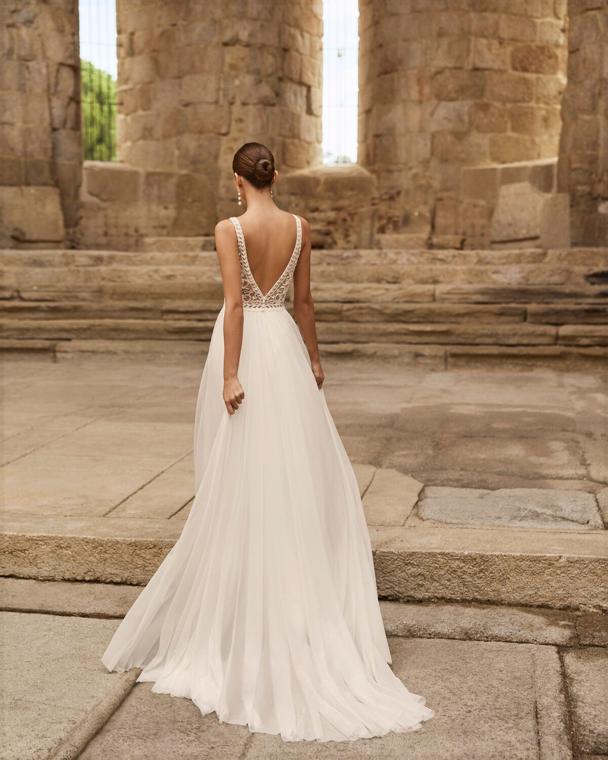abito da sposa 2027 PRIMULA-2N57 2027 - Adriana Alier - Aire Barcelona