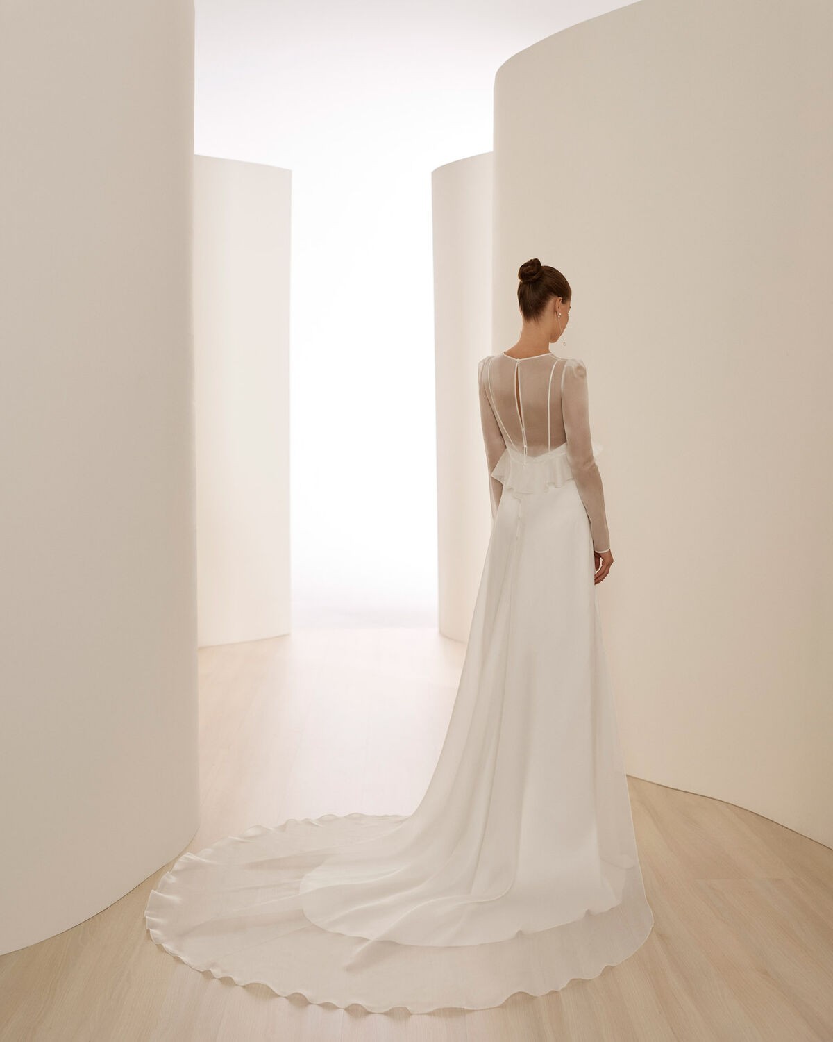abito da sposa 2027 DONIS-2221 2027 - Aire Atelier - Aire Barcelona