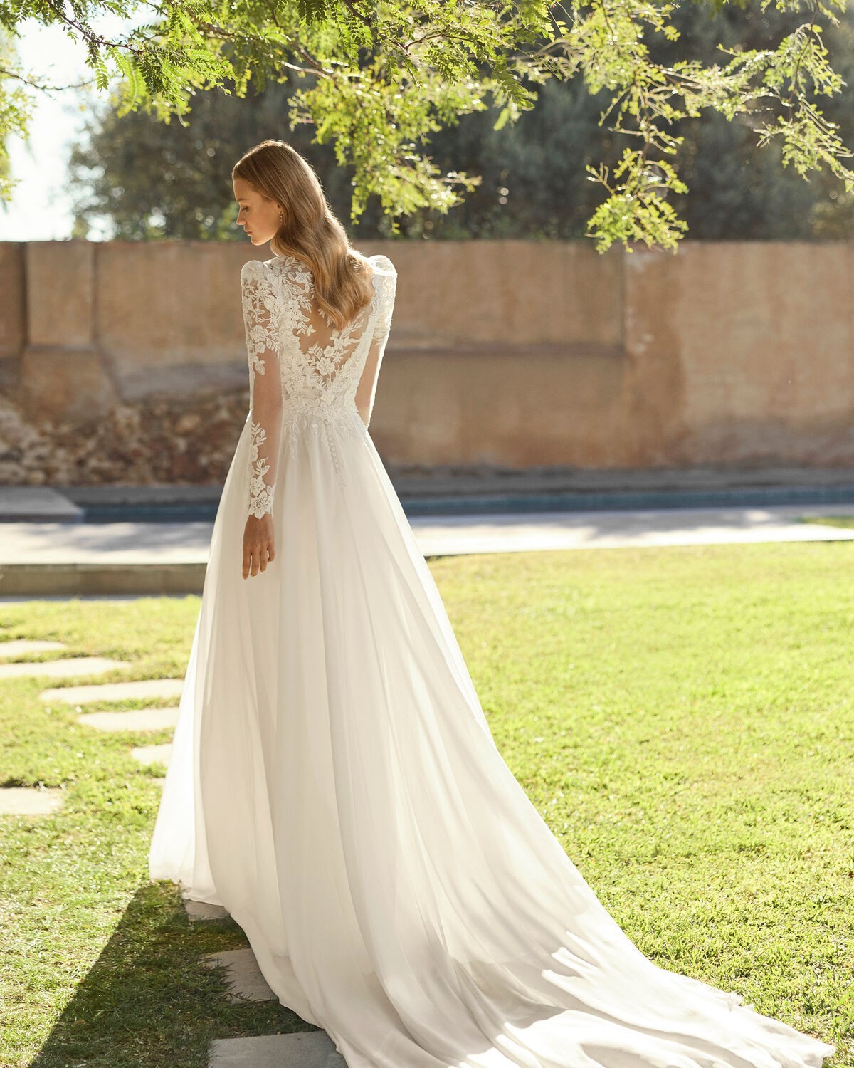 abito da sposa 2027 MARISOL-2B23 2027 - Alma Novia - Aire Barcelona