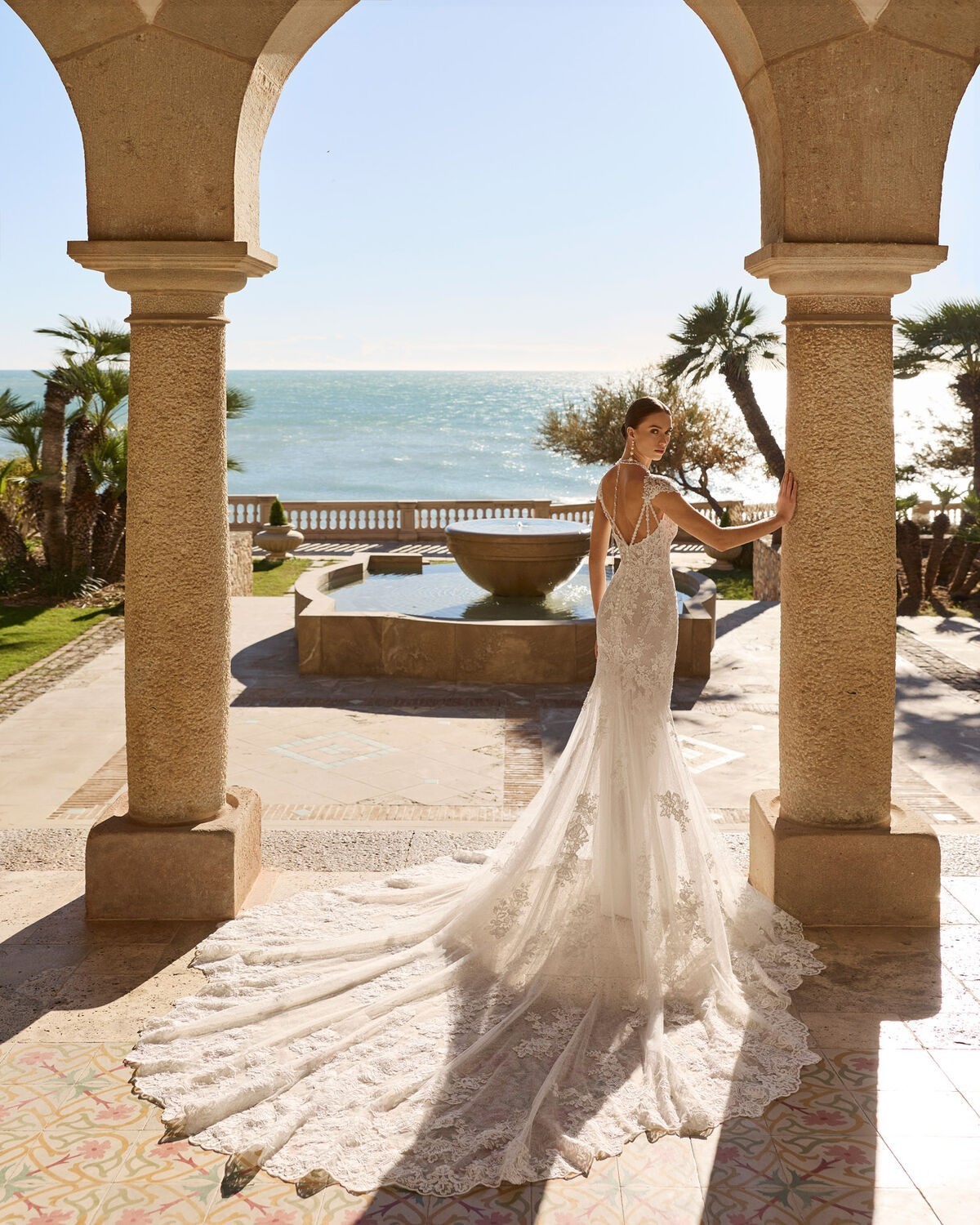 abito da sposa 2027 FADO-2S02 2027 - Luna Novias - Aire Barcelona