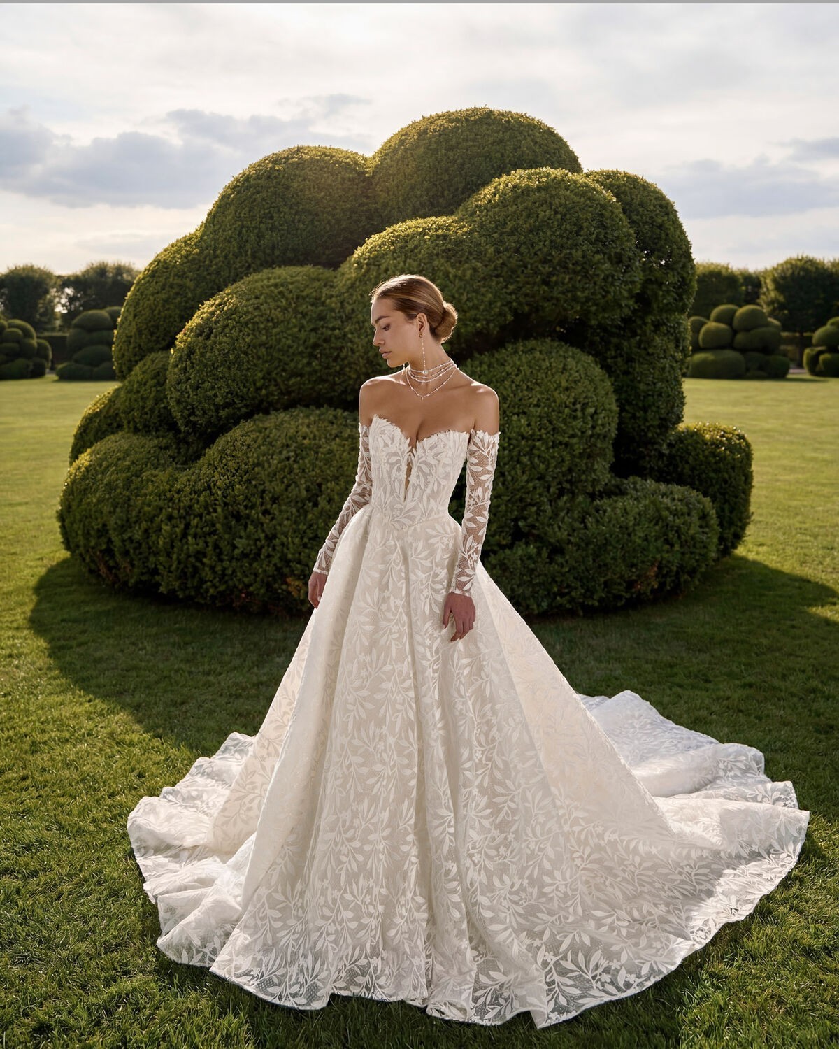abito da sposa 2027 HOJA-2W15 2027 - Luna Novias - Aire Barcelona
