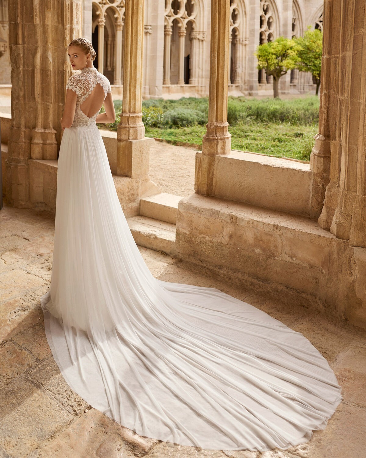 abito da sposa 2027 LIRIO-2E25 2027 - Rosa Clarà - Rosa Clarà