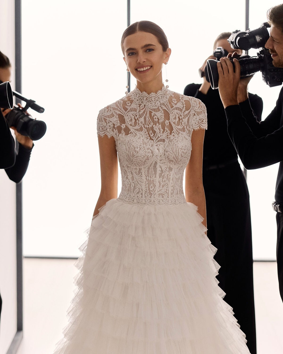 abito da sposa 2027 SANSA-2106 2027 - Rosa Clarà Couture - Rosa Clarà Couture