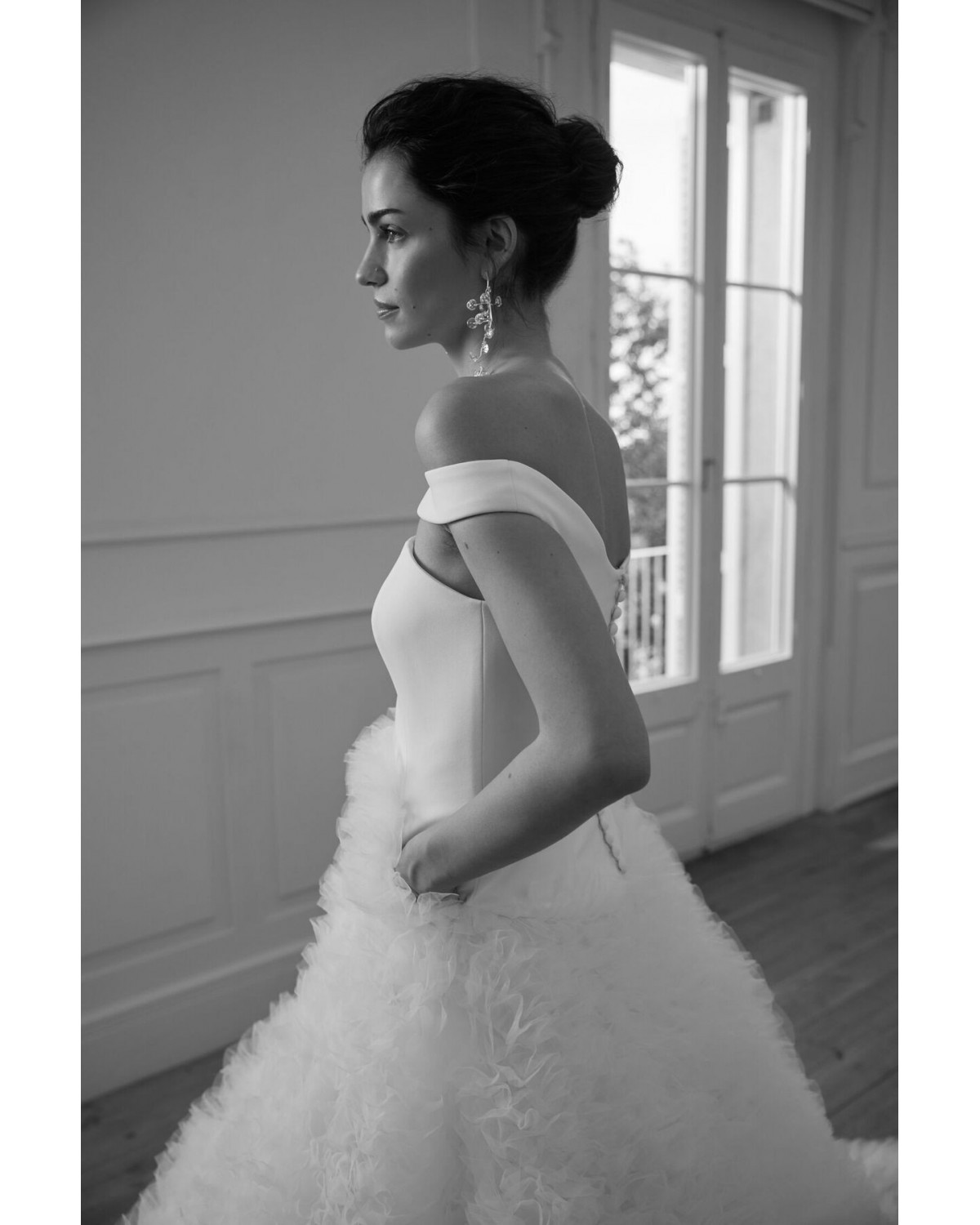 abito da sposa 2027 2768 Ovalo 2027 Collection - Jesus Peiro