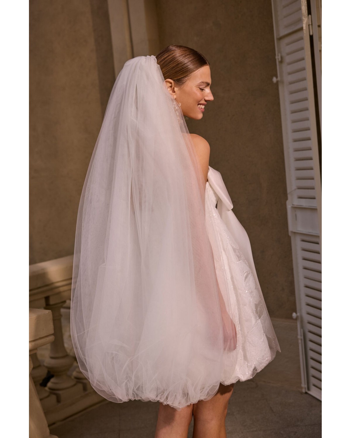 abito da sposa 2027 2765 Ovalo 2027 Collection - Jesus Peiro