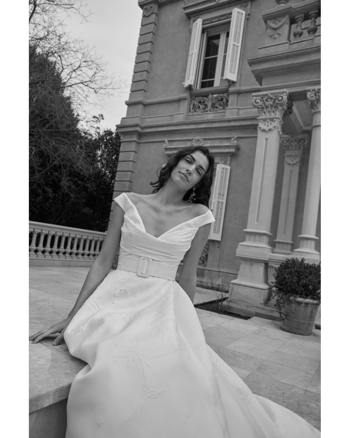 abito da sposa 2027 2762 Ovalo 2027 Collection - Jesus Peiro