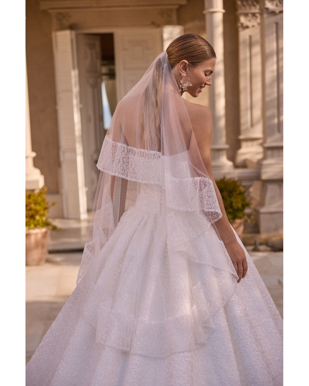 abito da sposa 2027 2760 Ovalo 2027 Collection - Jesus Peiro
