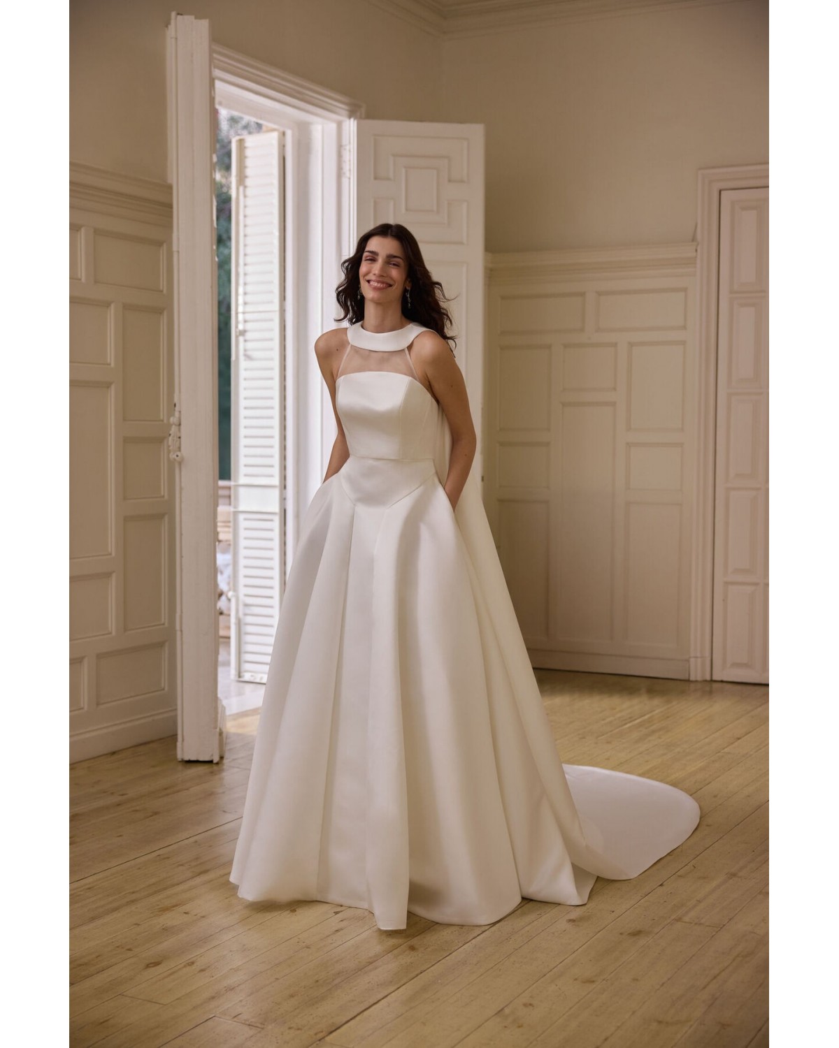 abito da sposa 2027 2759 Ovalo 2027 Collection - Jesus Peiro