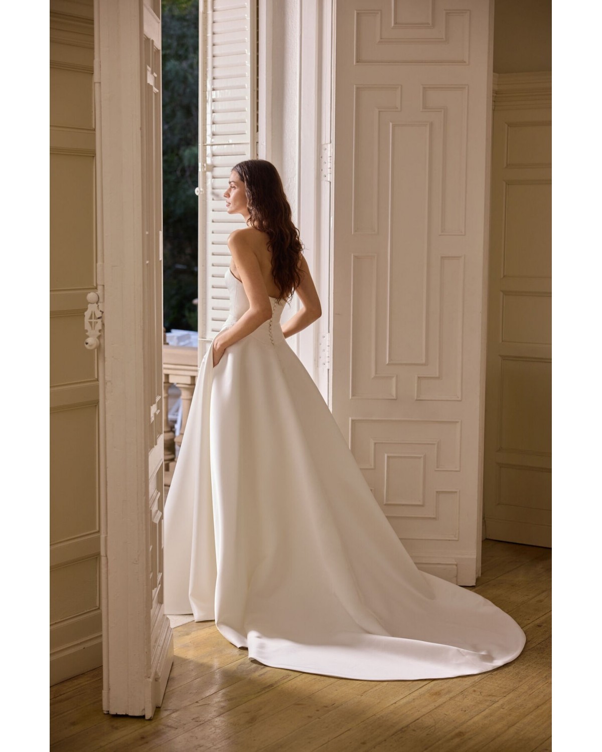 abito da sposa 2027 2759 Ovalo 2027 Collection - Jesus Peiro